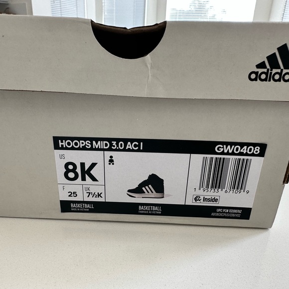 Adidas sneakers toddler size 8 k ( final sale no return ) - Picture 5 of 5